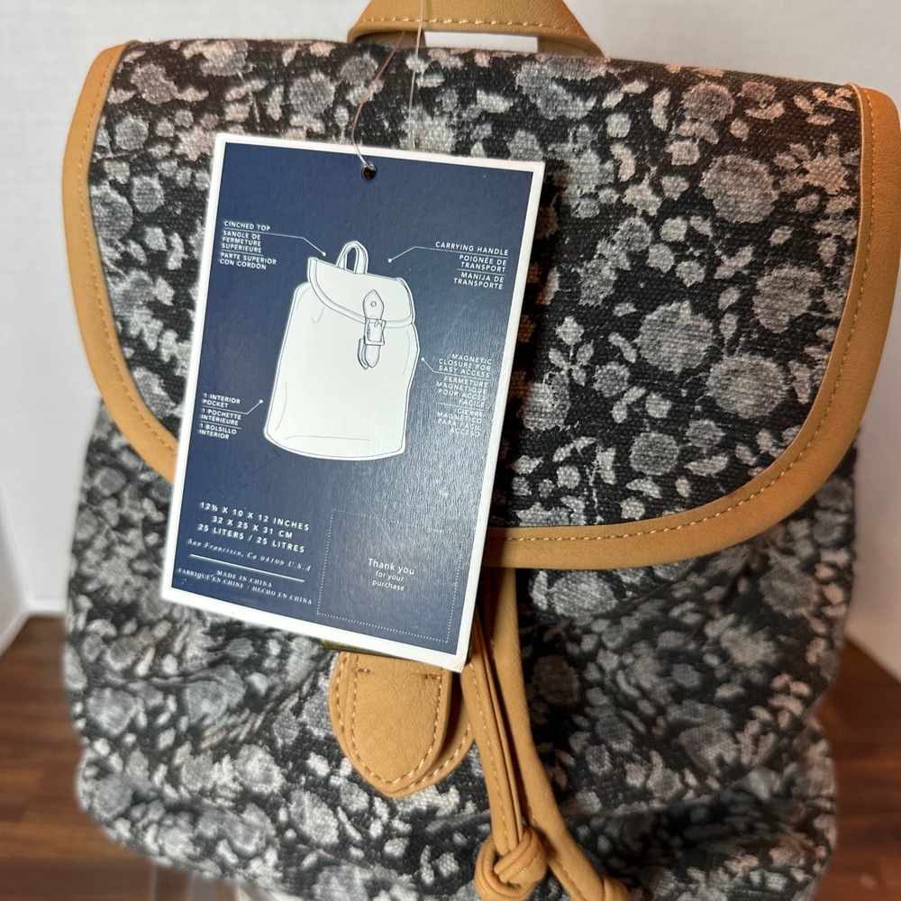 Pottery Barn PBteen North Field Collection Mini Rucksack GrayFloral Backpack NWT - Picture 3 of 10